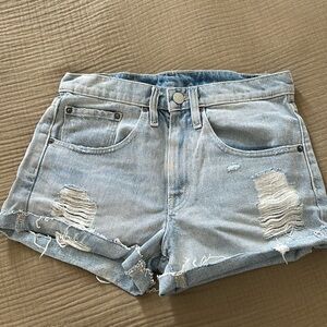 BDG distressed shorts